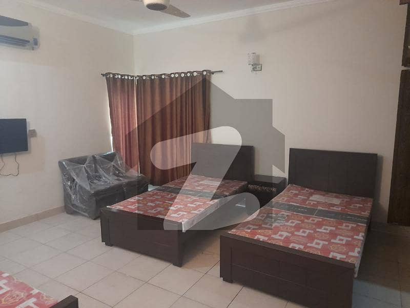 1 Bed Room Furnished Room Is Available