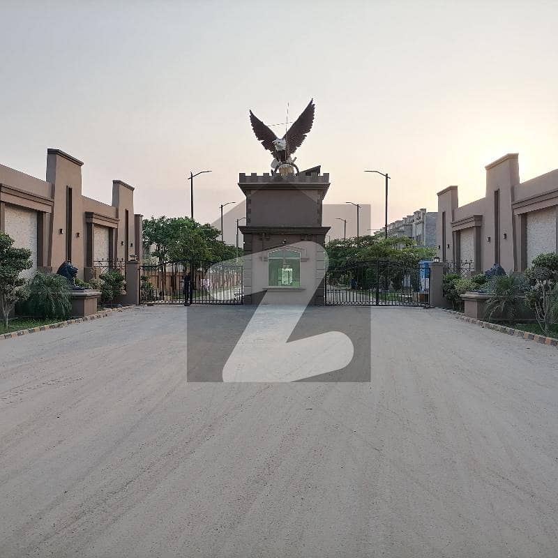Prime Location 10 Marla Residential Plot In Central Al Razzaq Royals For sale