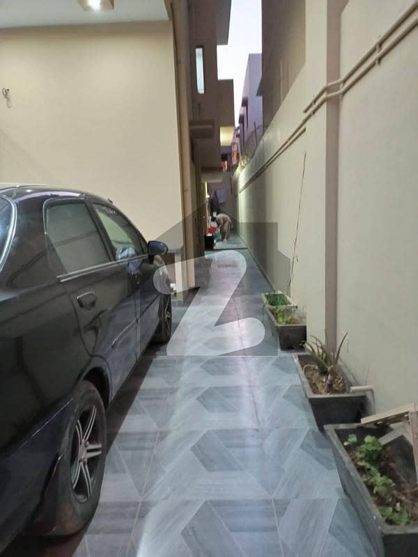 Brand New 400 sq. yd Portion for rent Jauhar Block 3A GulistaneJauhar