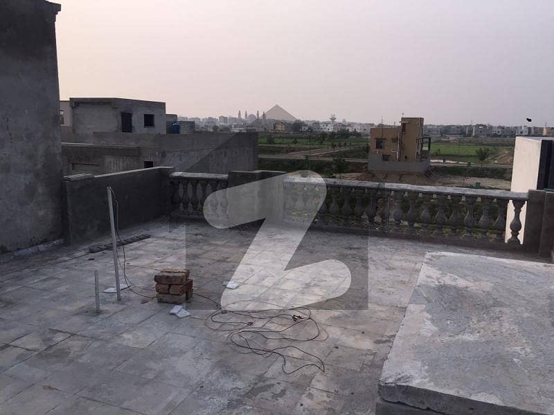 10 Marla Hot Location Grey Structure Available For Sale In Bahria Town Lahore. Bahria Town - Tauheed Block, Bahria Town - Sector F, Bahria Town, Lahore, Punjab