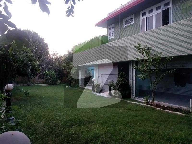 63.6 Marla House Available For Sale On Main Road Location 63.6 Marla House Available For Sale On Main Road Location