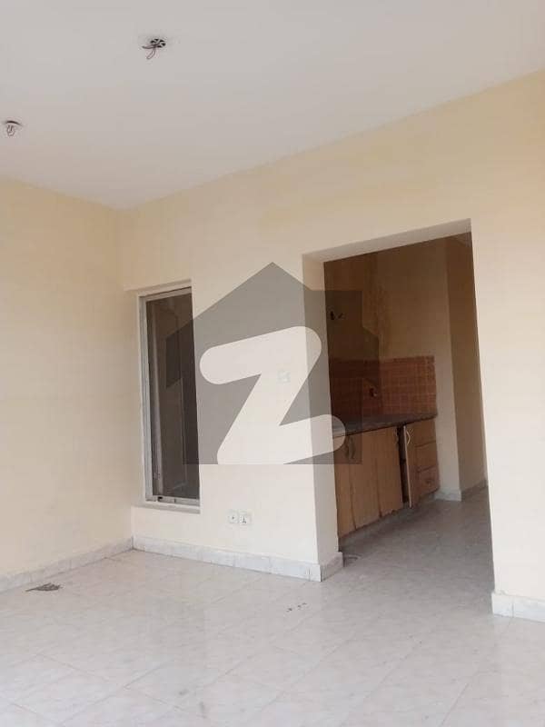 3 Marla Semi Furnished Park facing Portion House Available For Rent In EdenAbad