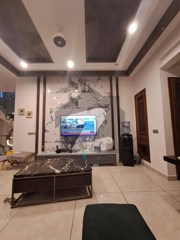 100 Yard Bungalow Available For Sale 100 Yard Bungalow Available For Sale