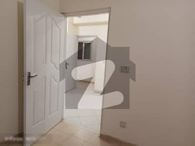 2 Bed Flat/For Sale