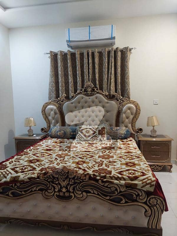 فاطمہ جناح ٹاؤن ۔ بلاک اے فاطمہ جناح ٹاؤن,ملتان میں 5 کمروں کا 10 مرلہ مکان 2.25 کروڑ میں برائے فروخت۔
