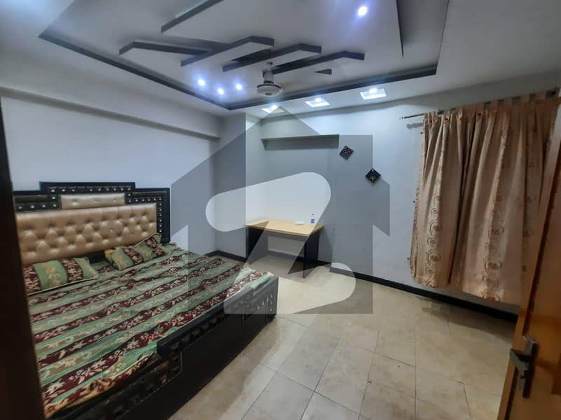 Fully Furnished Room Available For Rent For Male