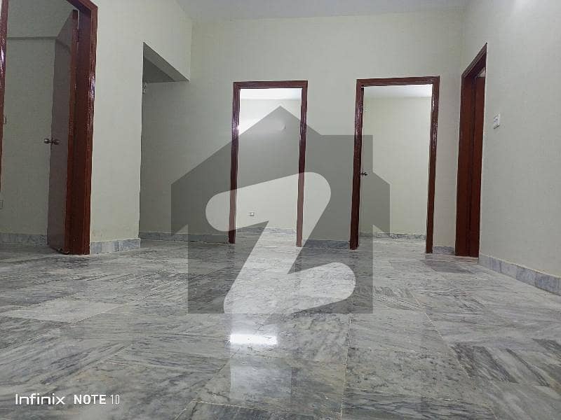 طارق روڈ کراچی میں 3 کمروں کا 8 مرلہ فلیٹ 70.0 ہزار میں کرایہ پر دستیاب ہے۔