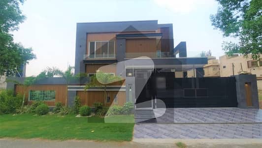 1 Kanal Dream House In Dha Phase 8