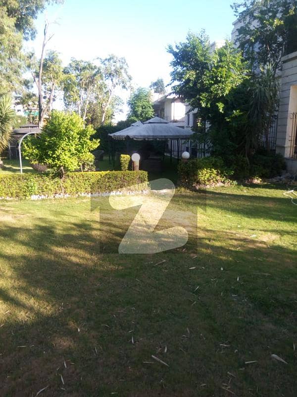 80x120 Investor Rate Old House Is For Sale 80x120 Investor Rate Old House Is For Sale