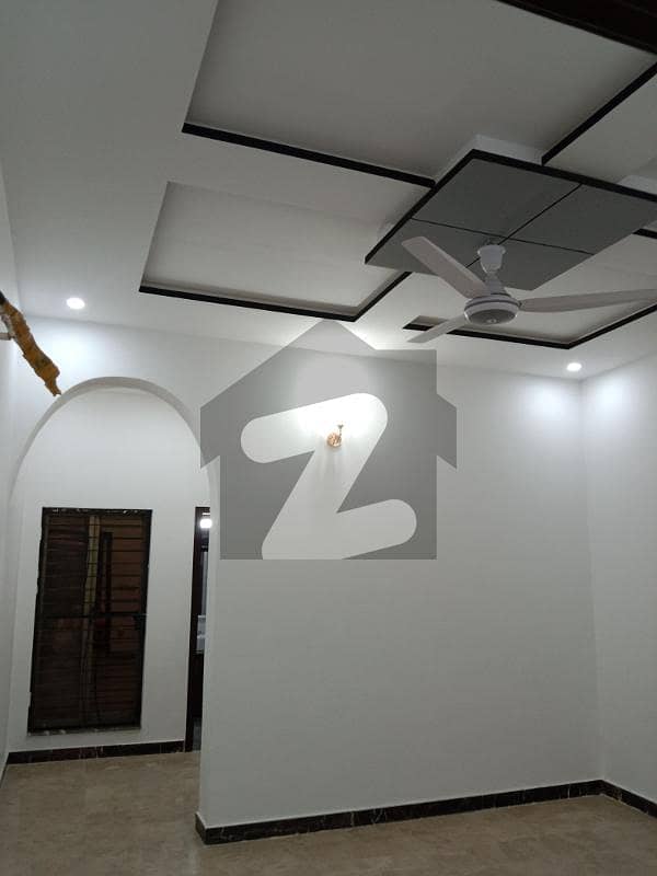 ایل ڈی اے ایوینیو ۔ بلاک اے ایل ڈی اے ایوینیو,لاہور میں 3 کمروں کا 10 مرلہ بالائی پورشن 48.0 ہزار میں کرایہ پر دستیاب ہے۔