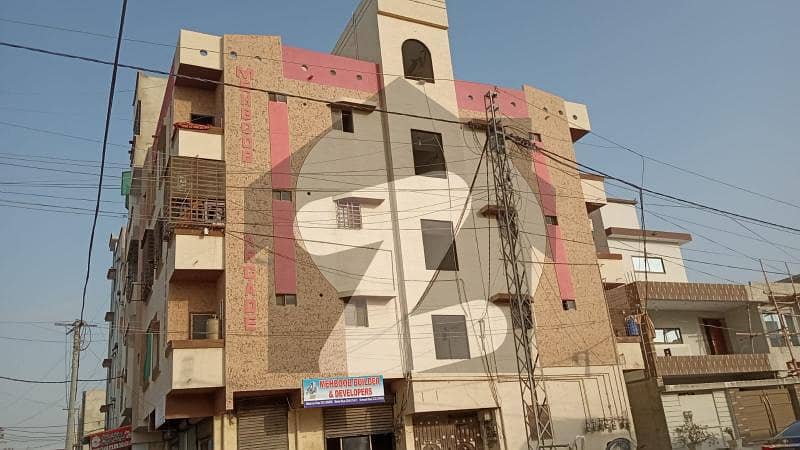 Corner 1000 Square Feet Flat For Rent In Karachi