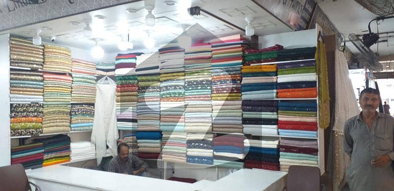 کلفٹن ۔ بلاک 8 کلفٹن,کراچی میں 0 مرلہ دکان 30.0 لاکھ میں برائے فروخت۔