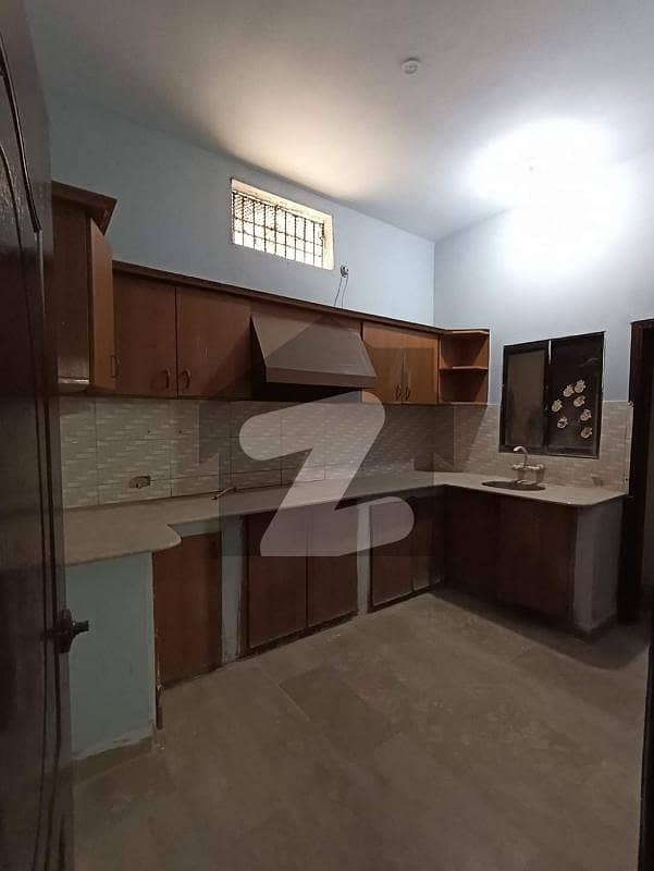2 Bedroom Drawing Dining Separate Ground Floor In Shamsi Society Near Agha Khan Laboratory