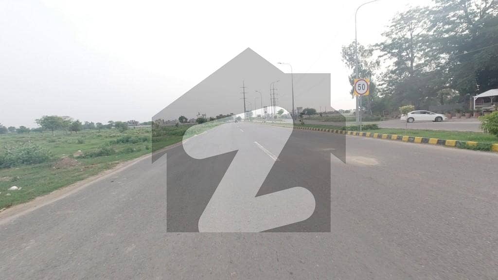Buy A 4 Marla Commercial Plot For sale In DHA 9 Town - Block E