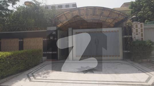 1 Kanal House For Sale In Hayatabad Phase 4 - P1