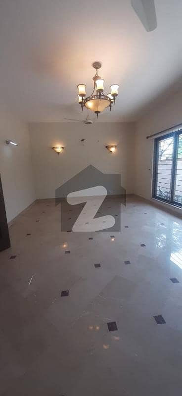 40*80 full house available for rent in G-13 Islamabad