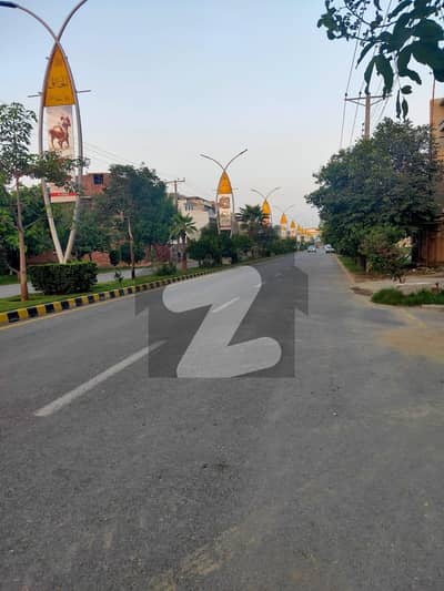 5 Marla Plot For Sale Sher Alam Block Sa Garden Phase 2 Lahore.