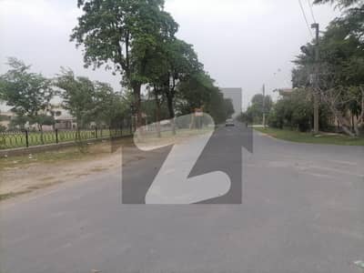 10 MARLA RESIDENTIAL PLOT FOR SALE