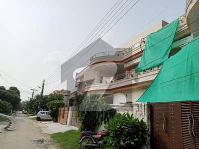 10 Marla House, Nawab Town, Block E, House No 145,