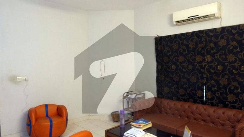 Prime Location House Of 12 Marla Is Available For rent In Askari 11