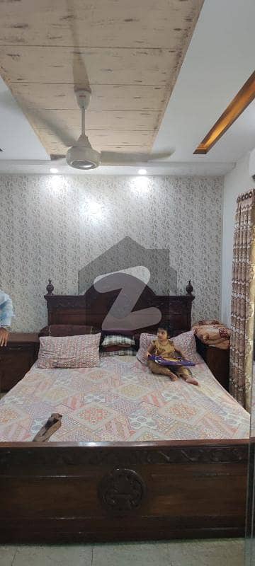 اقبال ایونیو فیز 3 اقبال ایوینیو,لاہور میں 4 کمروں کا 1 کنال مکان 5.05 کروڑ میں برائے فروخت۔
