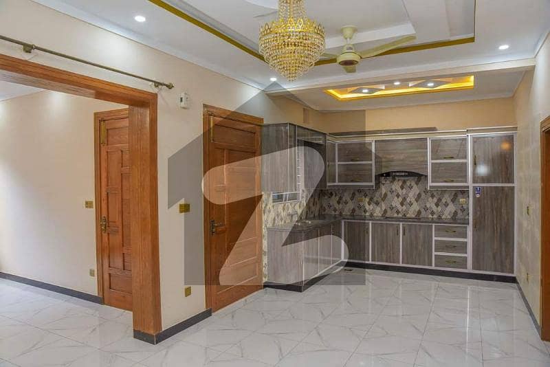 1 Kanal upper Portion available for rent in Jinnah Garden, very beautiful ( REAL PICS NOT AVAILABLE)