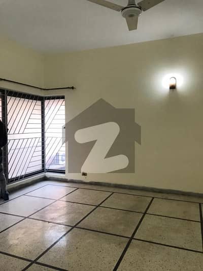1 kanal Upper Portion for Rent at the best location In DHA Phase 4