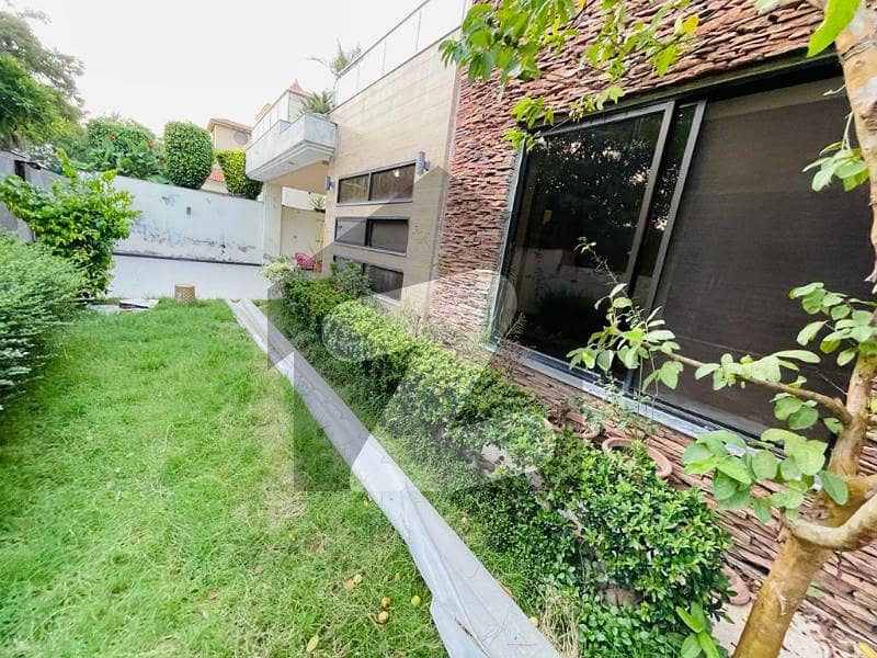 F-7 House for rent. F-7 House for rent.