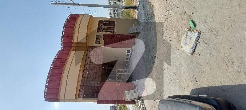 شیخ یٰسین ٹاؤن ناصر باغ روڈ,پشاور میں 5 کمروں کا 5 مرلہ مکان 95.0 لاکھ میں برائے فروخت۔