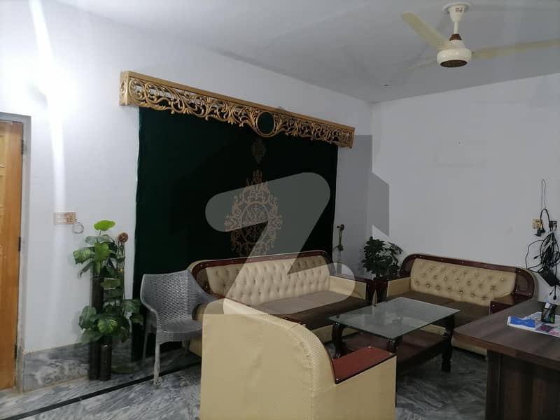 Good 13 Marla House For sale In Millat Road