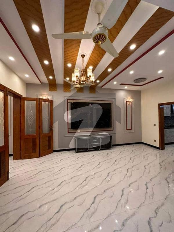 BRAND NEW FLAT AVAILABLE FOR SALE BRAND NEW FLAT AVAILABLE FOR SALE