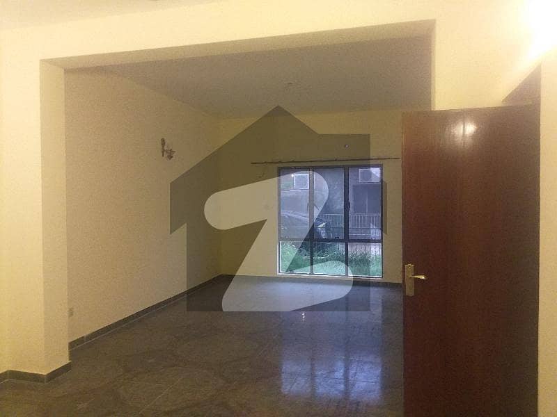 Beautiful House At Peaceful And Secure Location Of Gulberg Beautiful House At Peaceful And Secure Location Of Gulberg