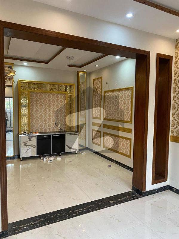 5 MARLA HOUSE AVAILABLE FOR RENT 5 MARLA HOUSE AVAILABLE FOR RENT