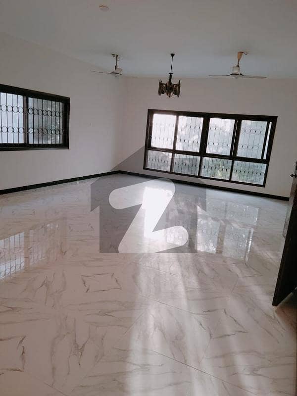 ڈی ایچ اے فیز 6 ڈی ایچ اے ڈیفینس,کراچی میں 6 کمروں کا 1 کنال مکان 9.75 کروڑ میں برائے فروخت۔