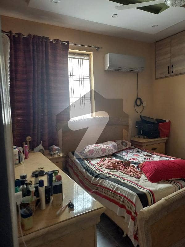 جوہر ٹاؤن فیز 1 جوہر ٹاؤن,لاہور میں 3 کمروں کا 12 مرلہ بالائی پورشن 65.0 ہزار میں کرایہ پر دستیاب ہے۔