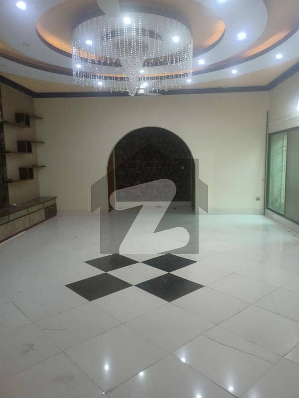 600sq yards Beautiful Bungalow Portion Available For Rent In Gulistan e