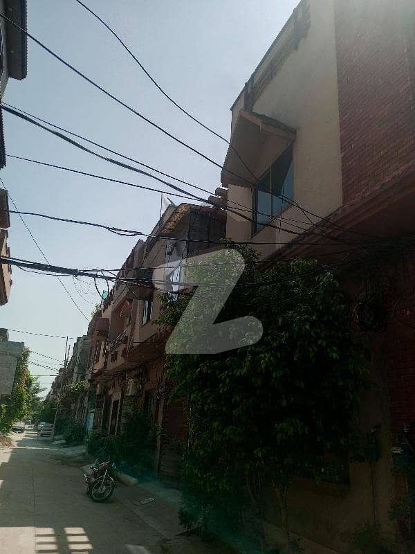 New house for rent with gas near to canal Lahore Medical Housing