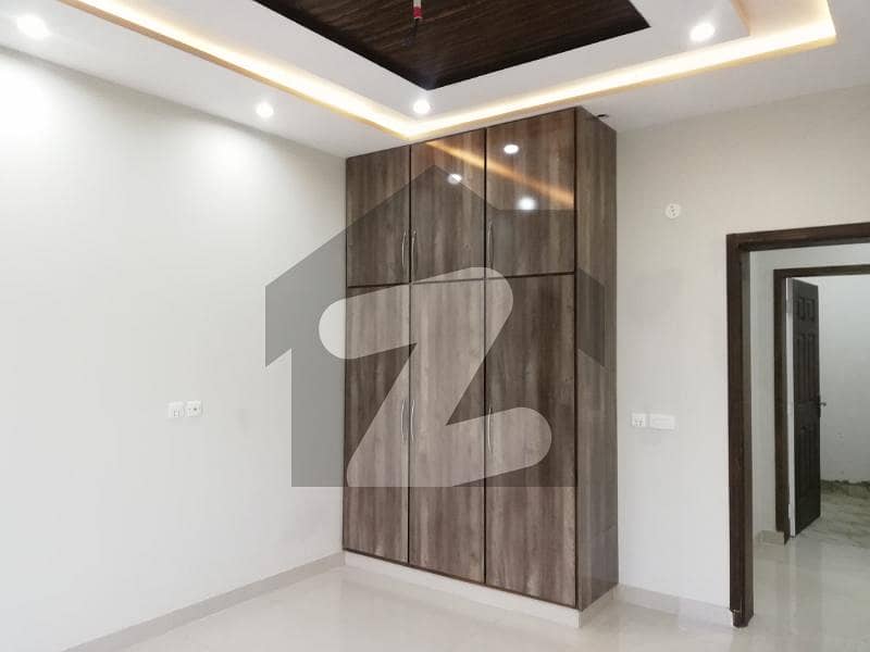 10 MARLA LIKE NEW FULL HOUSE FOR RENT IN IRIS BLOCK BAHRIA TOWN LAHORE
