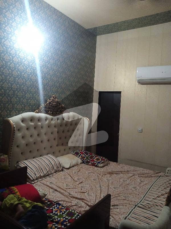 جوہر ویو جوہر ٹاؤن,لاہور میں 2 کمروں کا 4 مرلہ مکان 1.15 کروڑ میں برائے فروخت۔