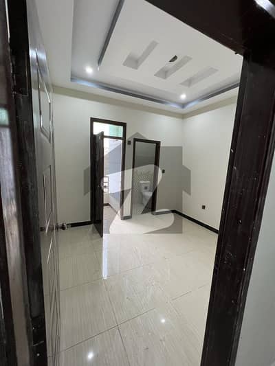 750 Square Feet Flat Available For Sale In State Bank Of Pakistan Housing Society, Karachi