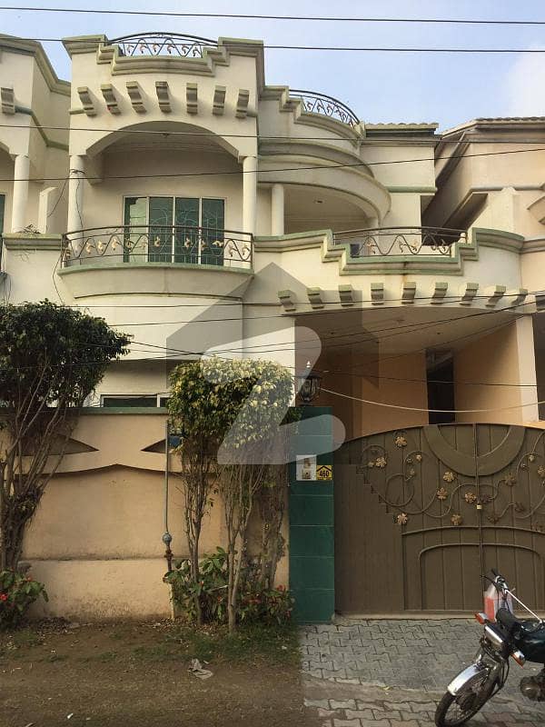 ڈیفینس ہومز سوسائٹی سیالکوٹ میں 5 کمروں کا 6 مرلہ مکان 3.0 کروڑ میں برائے فروخت۔
