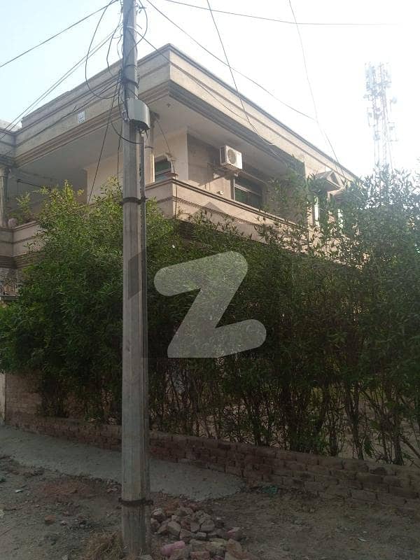 11 Marla Double story House available for rent Yadgar chown Near GPO