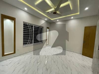 5 Marla Upper Portion Available For Rent In Park View City Lahore