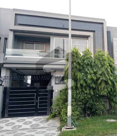 Slightly Used 05 Marla Beautiful House for Sale in DHA Phase 5 | Block D