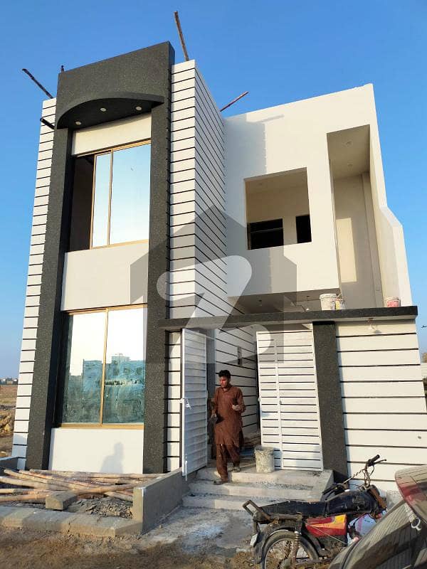 صائمہ عریبین ولاز گداپ ٹاؤن,کراچی میں 6 کمروں کا 5 مرلہ مکان 1.7 کروڑ میں برائے فروخت۔