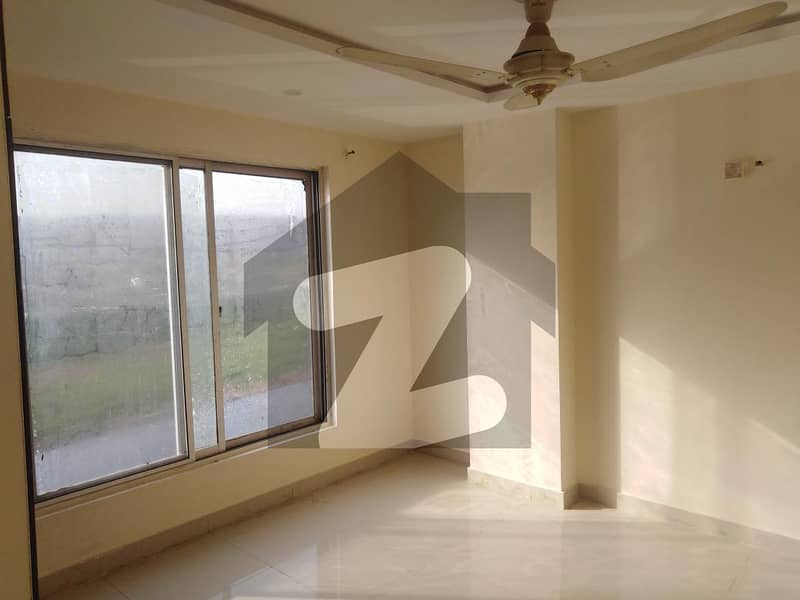 10 Marla Lower Portion Available For rent In Gulraiz Housing Society Phase 2