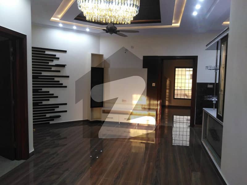 Well-constructed House Available For sale In Bahria Town Phase 7