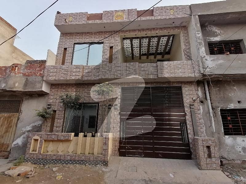 5 Marla House Is Available In Kahna