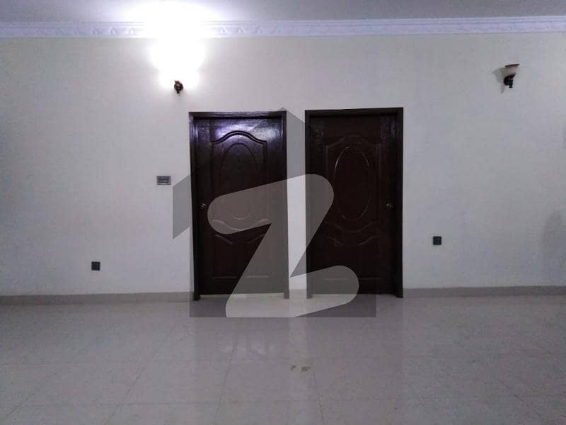 Prime Location 2160 Square Feet Office In Gulshan-e-Iqbal - Block 5 Best Option