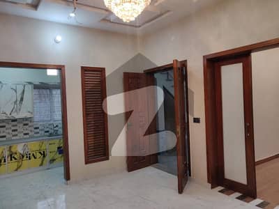 سبزہ زار سکیم ۔ بلاک ایل سبزہ زار سکیم,لاہور میں 2 کمروں کا 5 مرلہ زیریں پورشن 38.0 ہزار میں کرایہ پر دستیاب ہے۔